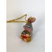 Кролик с подарком игрушка на елку 1,9х2,9х4,2см W-0098