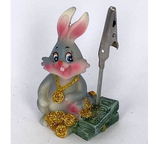 Кролик с деньгами /  держатель д/визиток 6см W-0107